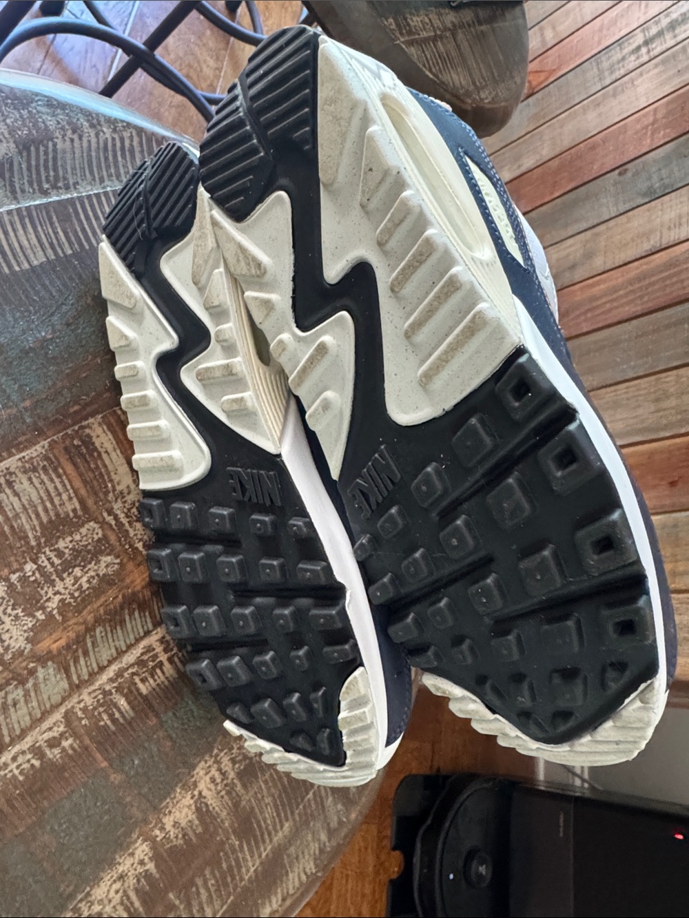 Nike Air Max- 7.5 -White, cream, navy, gold swoosh. No box, never worn. - Picture 5 of 5